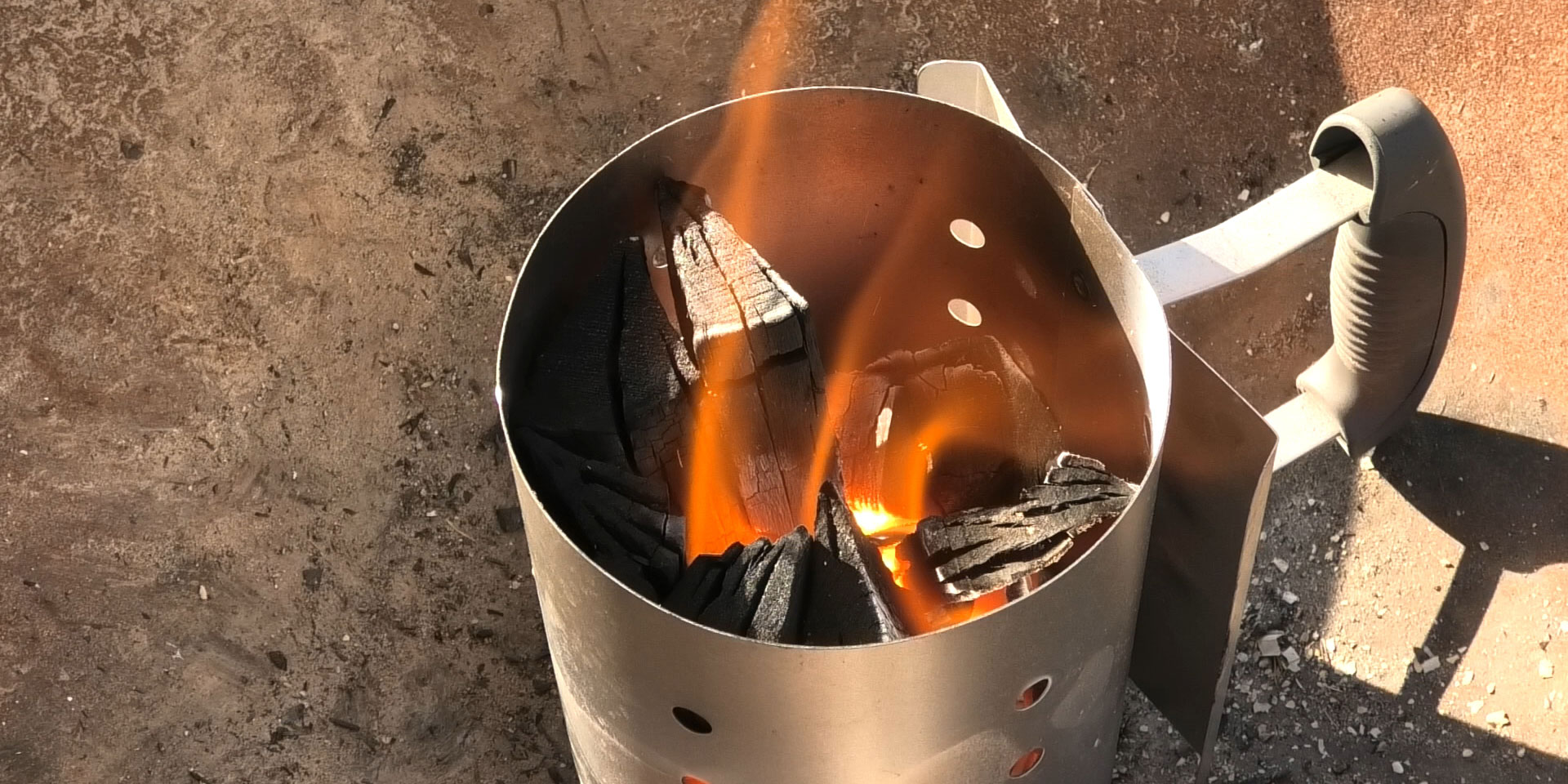 火起こし器 チャコールスターターの使い方