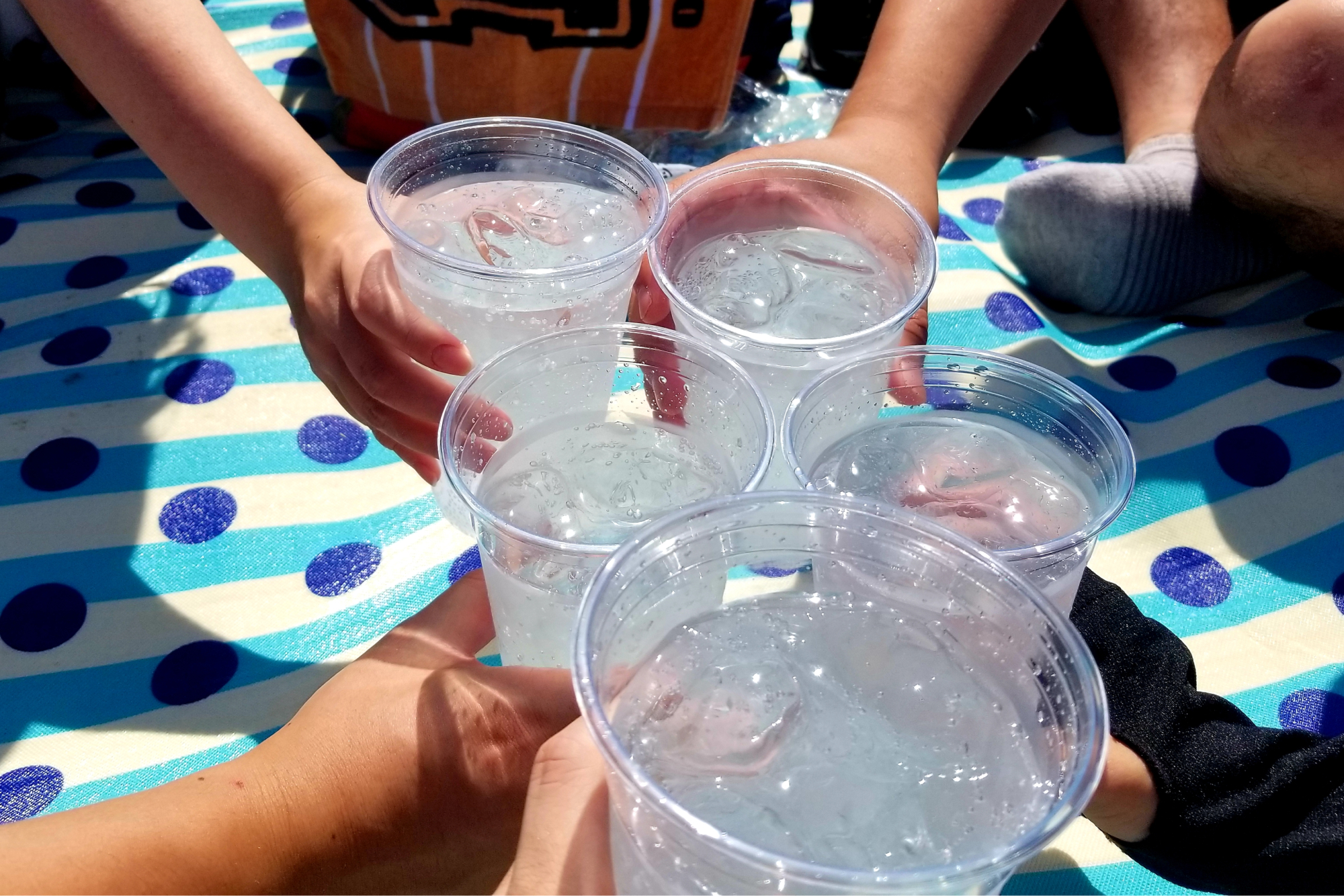 キャンプ アイスジャグ 氷保存